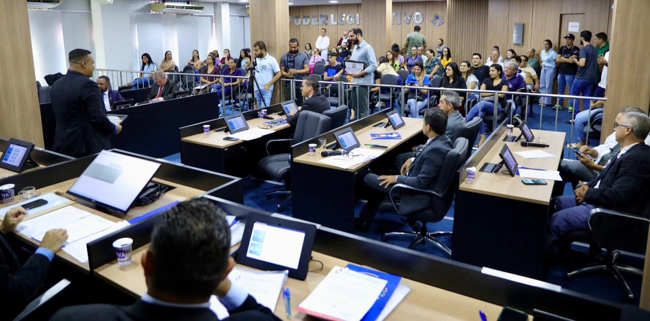 Câmara Municipal realiza 13ª Reunião Ordinária de 2025