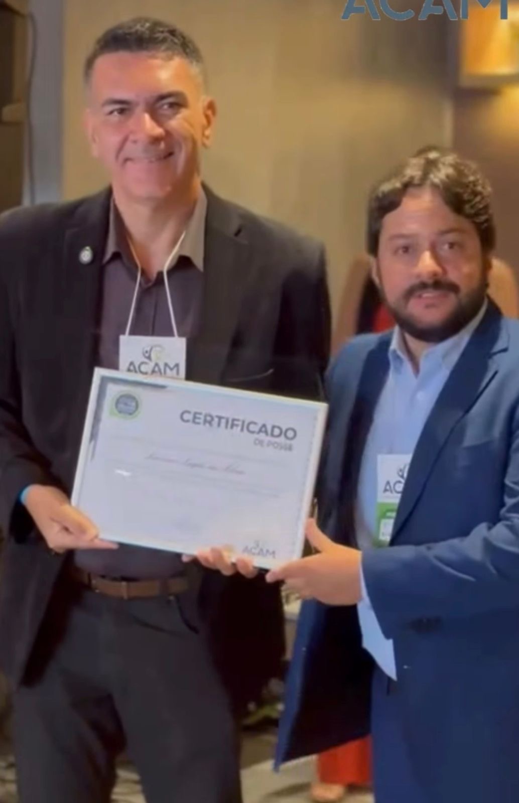 Presidente da Câmara de Coronel Fabriciano, vereador Luciano Lugão, toma posse como 2º Vice-Presidente da ACAM – Associação das Câmaras Municipais de Minas Gerais